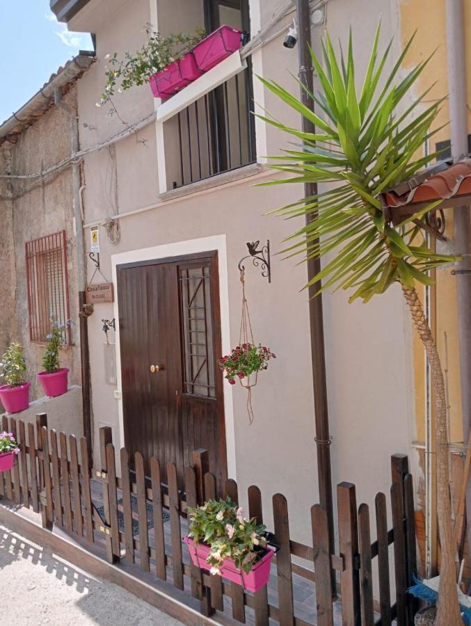 קסטרווילארי Casa Vacanze Da Clara מראה חיצוני תמונה