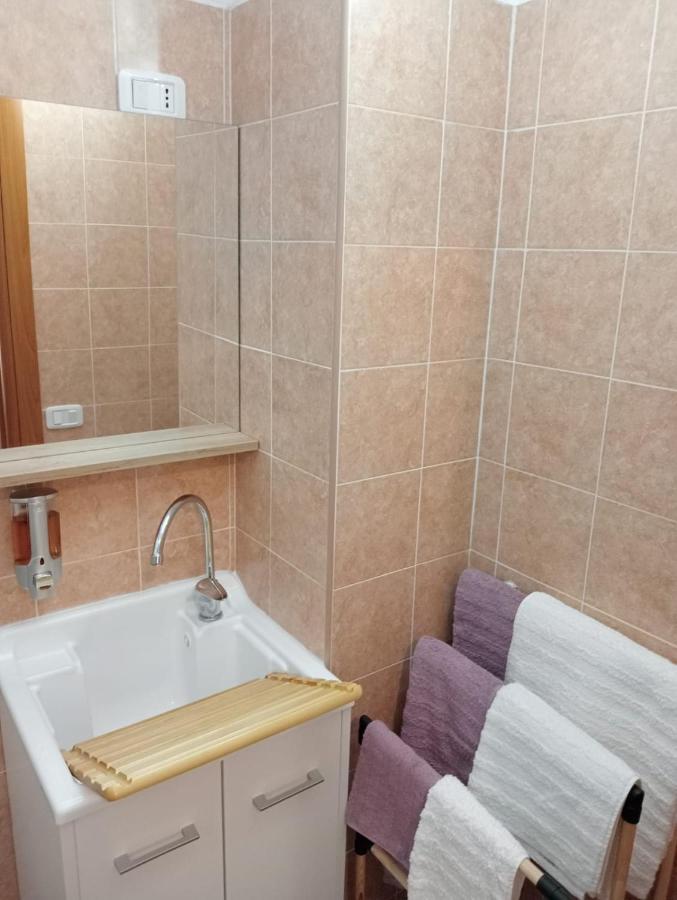 קסטרווילארי Casa Vacanze Da Clara מראה חיצוני תמונה